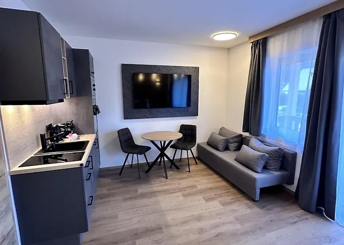 Alpin Haus, Kaibling & Amade *