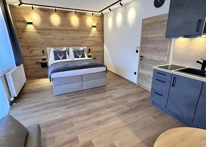 Alpin Haus, Kaibling & Amade *